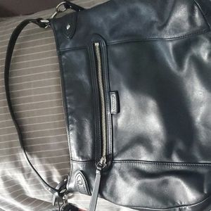 Leather shoulder bag
